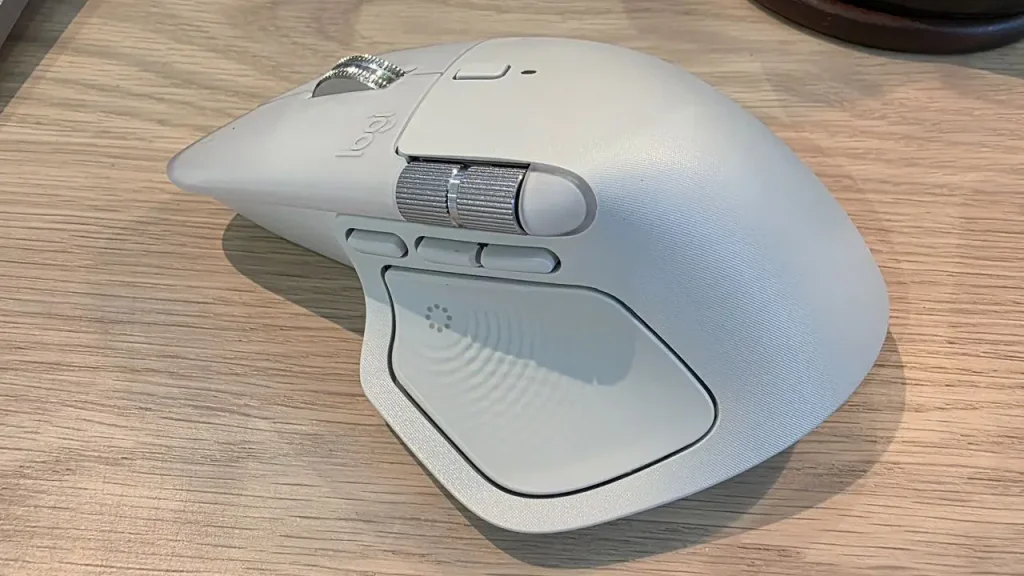 هوش مصنوعی Logitech