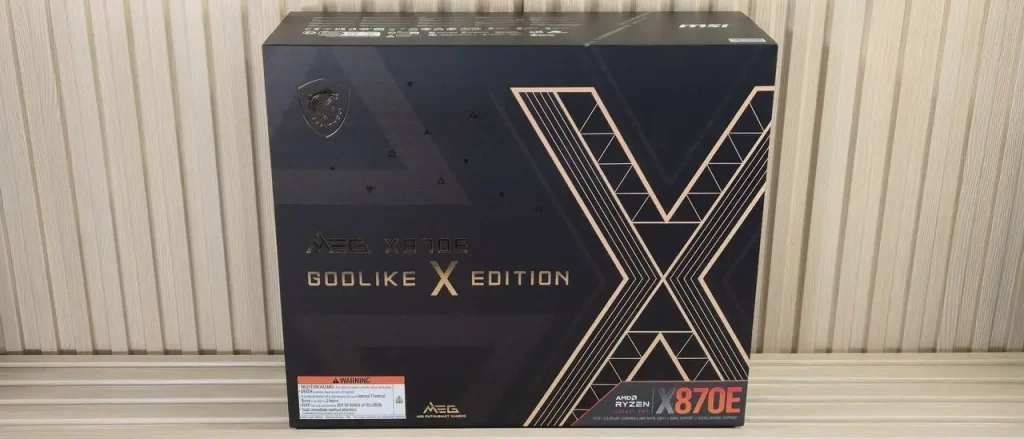 مادربرد Godlike
