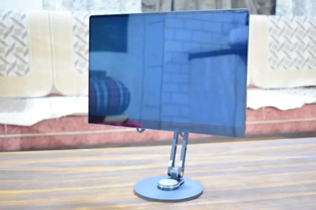 نمایشگر OLED