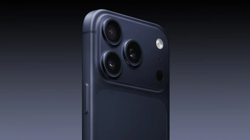 iPhone 17